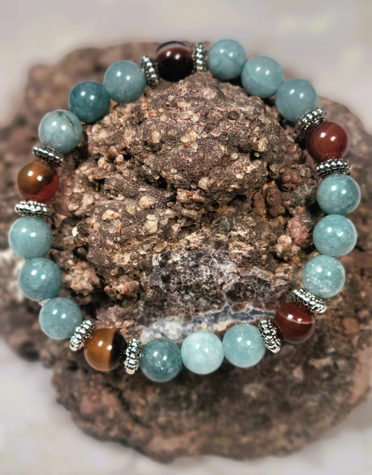 Aquamarine and Red Agate bracelet