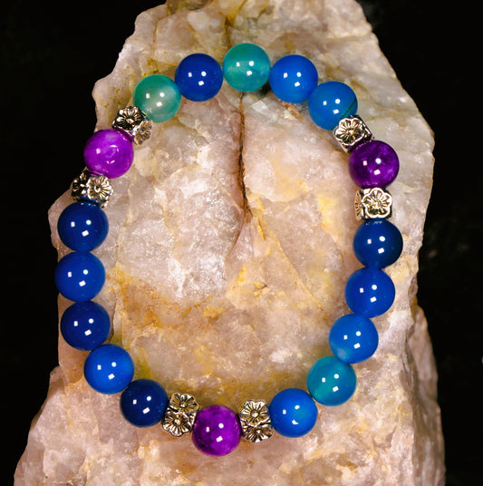 Blue Striped Agate and Amethyst bracelet